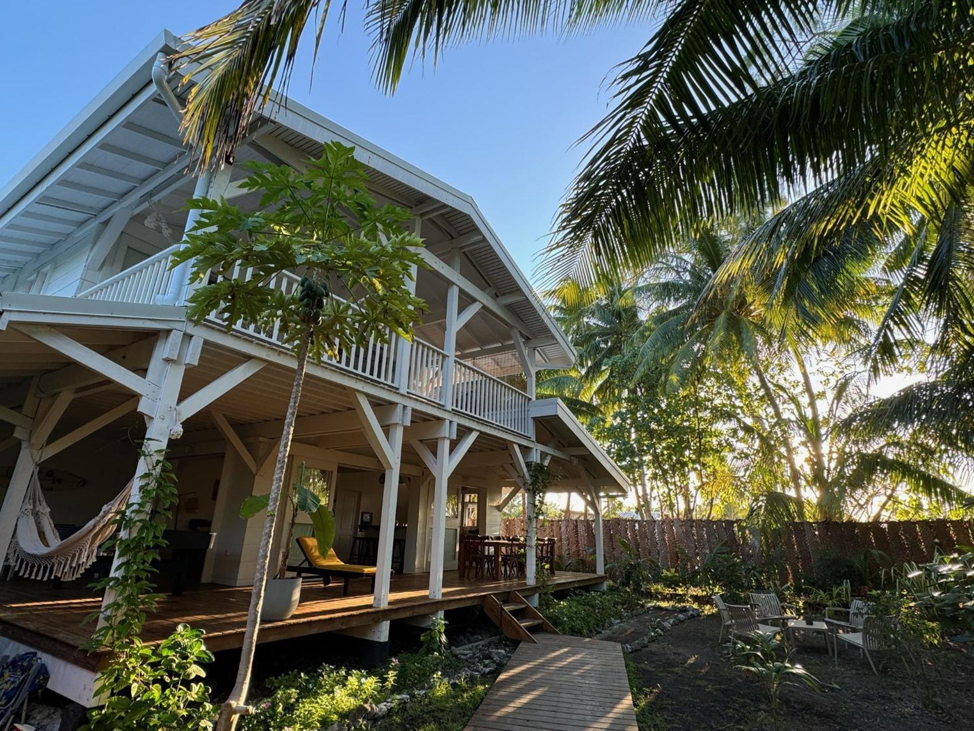 Le Coconut Lodge Avatoru Dış mekan fotoğraf
